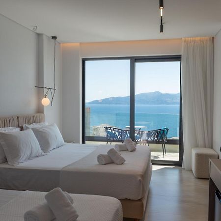 Litan Hotel Саранде Екстериор снимка
