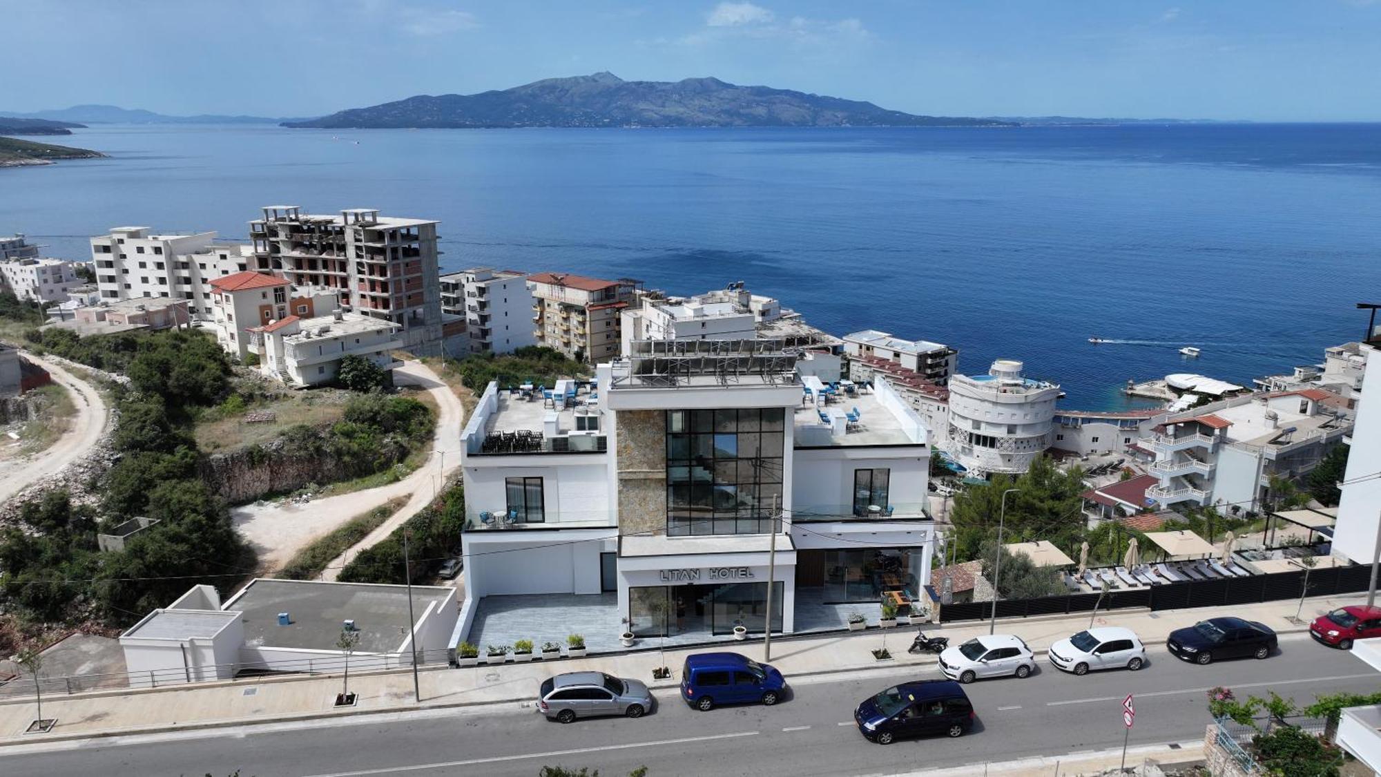 Litan Hotel Саранде Екстериор снимка