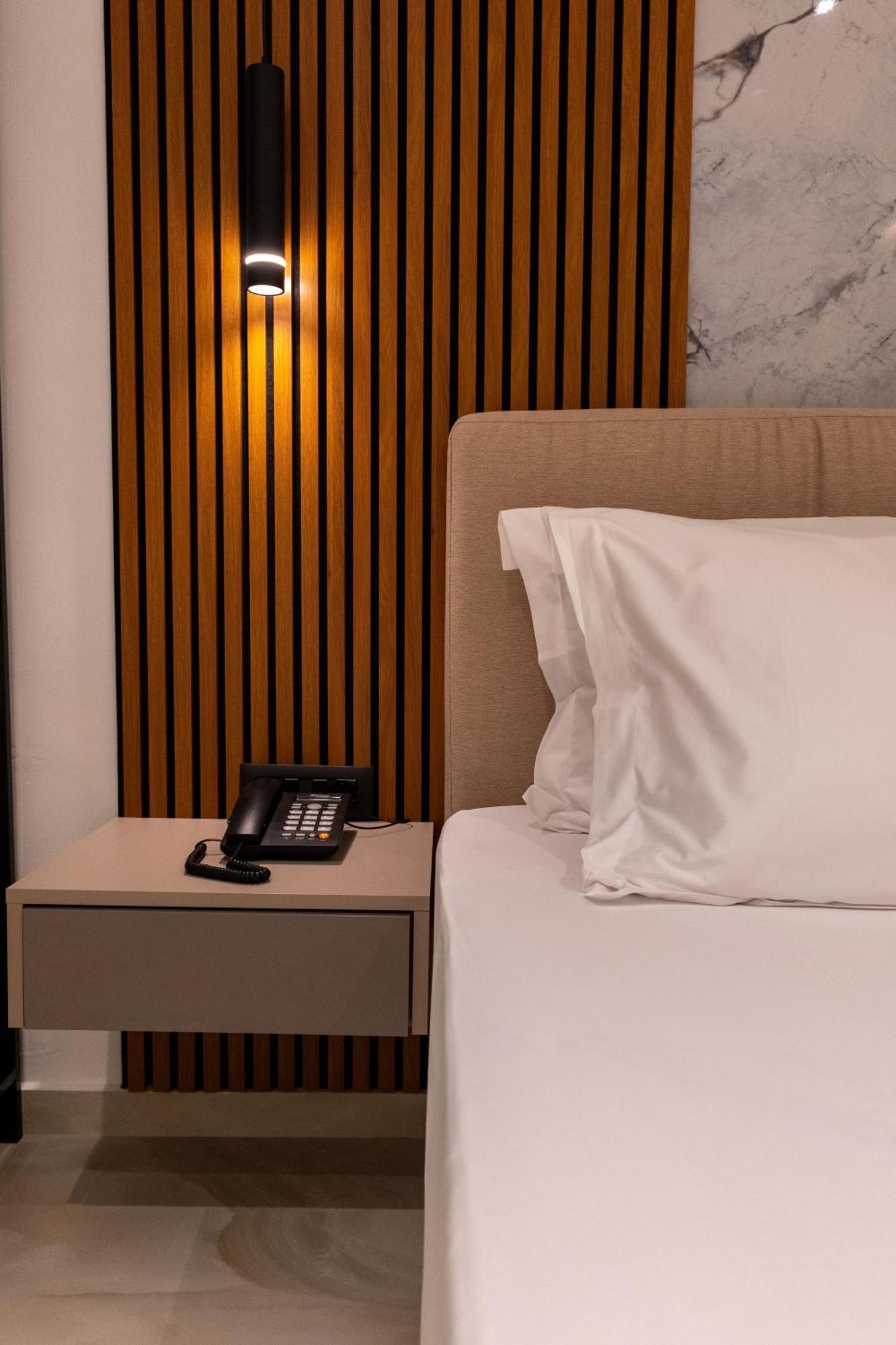 Litan Hotel Саранде Екстериор снимка