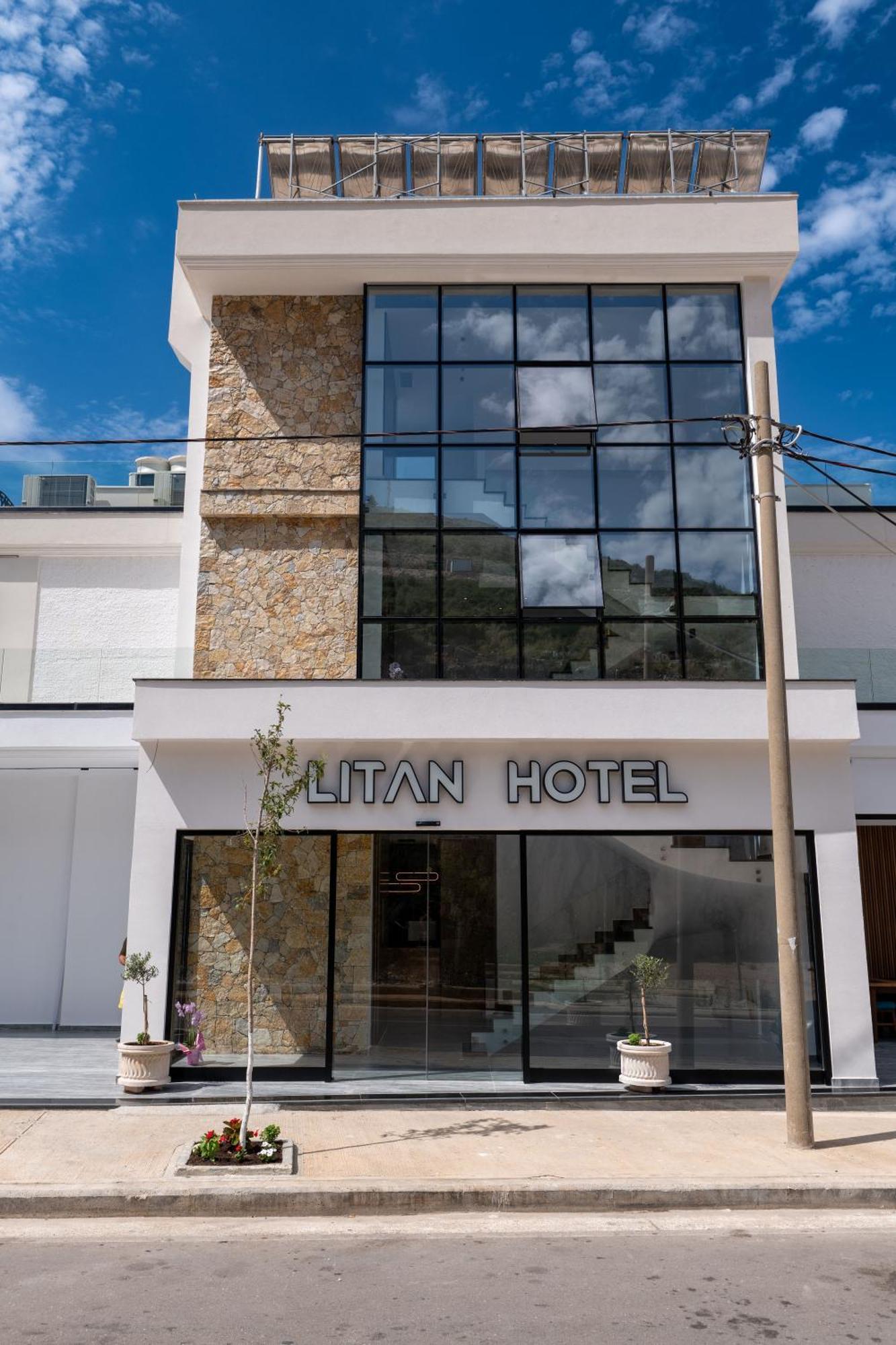 Litan Hotel Саранде Екстериор снимка