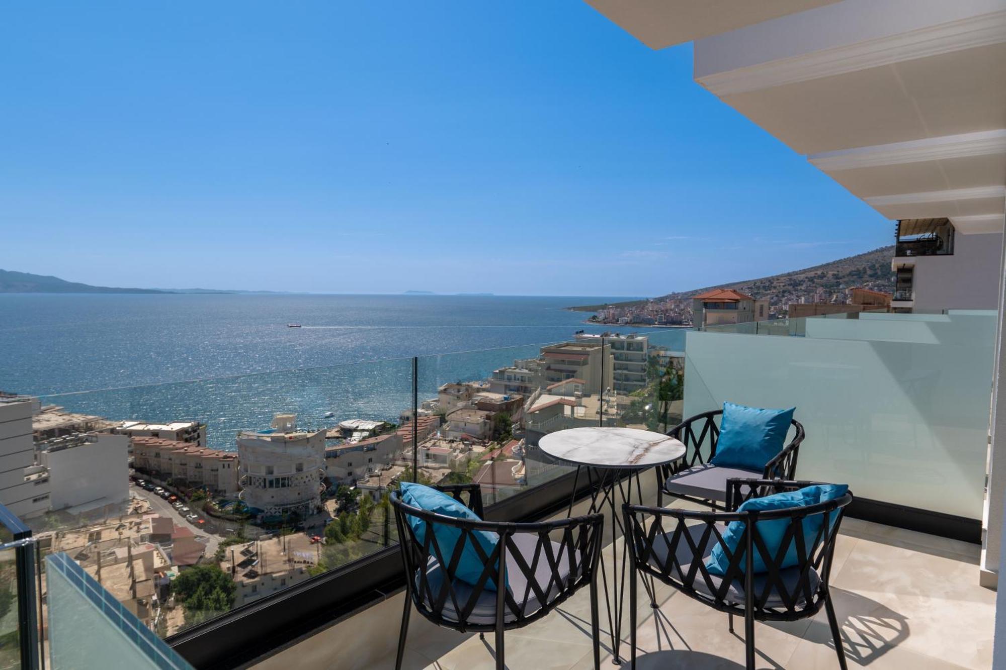 Litan Hotel Саранде Екстериор снимка