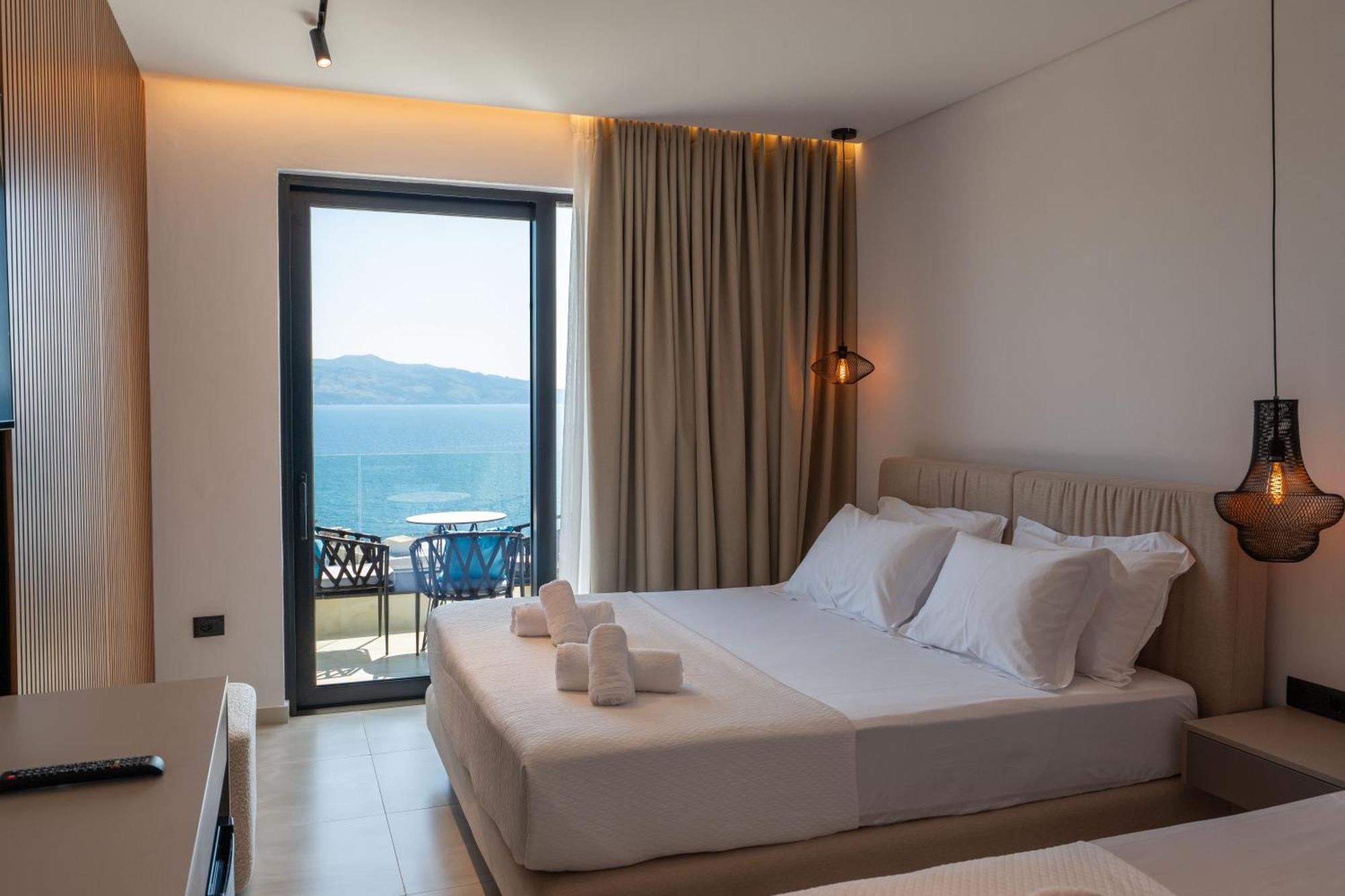 Litan Hotel Саранде Екстериор снимка